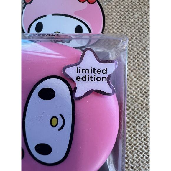 HELLO KITTY and MY MELODY Lip Balms by The Creme x Shop-SET OF 2 - Picture 4 of 11